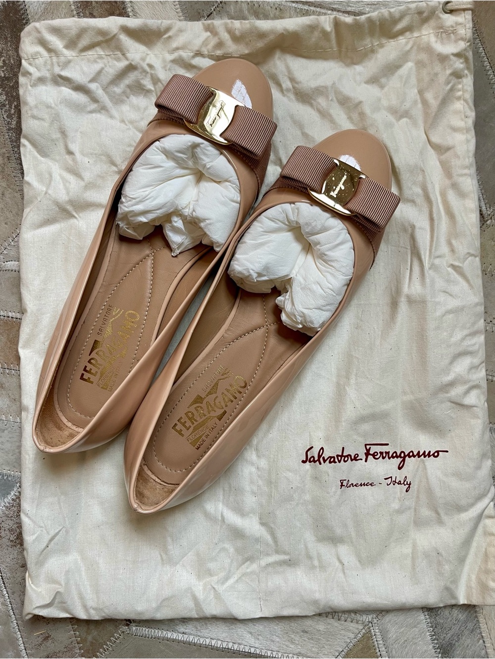 Ferragamo Varina Ballet flat - New Bisque Patent Leather - 8B
